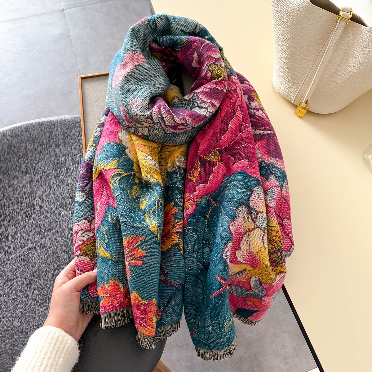 Warm Cashmere Scarf Women Shaw - огляд і ціна Woven Scarf Blanket