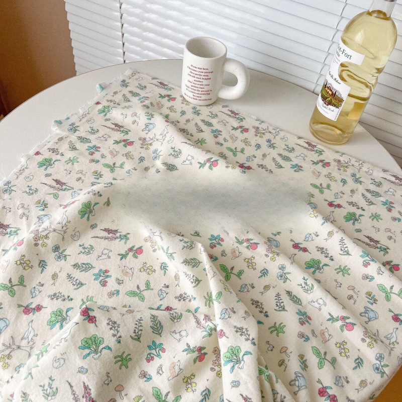 Fabrics Viscose Floral Printed - огляд і ціна Woven Scarf Blanket