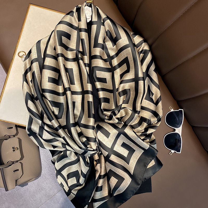 Fashion Print Large Shawl Wrap - огляд і ціна Scarf Silk Square