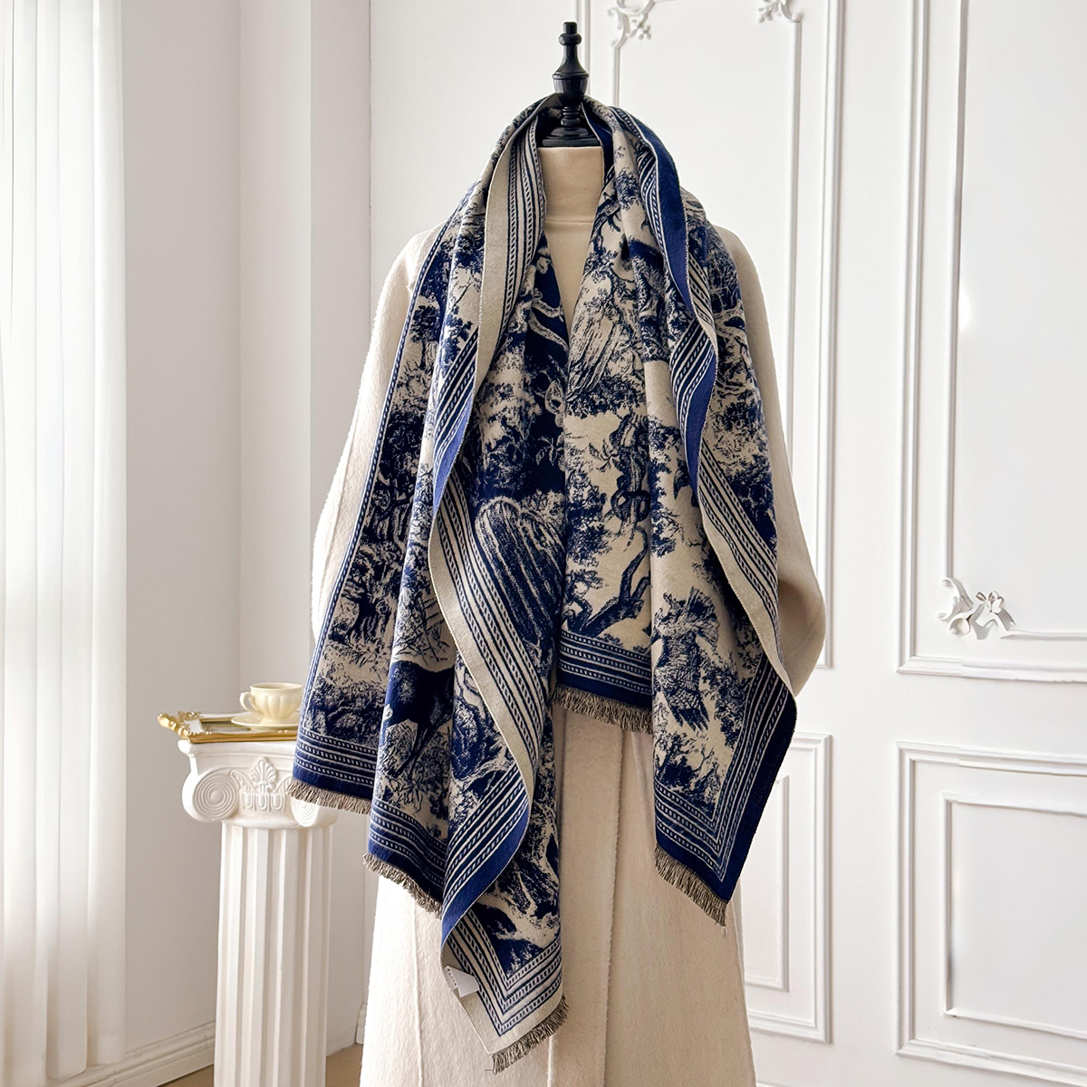 Elegant Animal Jacquard Pashmi - огляд і ціна Woven Scarf Blanket