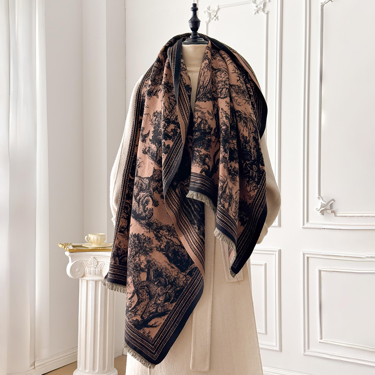 Elegant Animal Jacquard Pashmi - огляд і ціна Woven Scarf Blanket