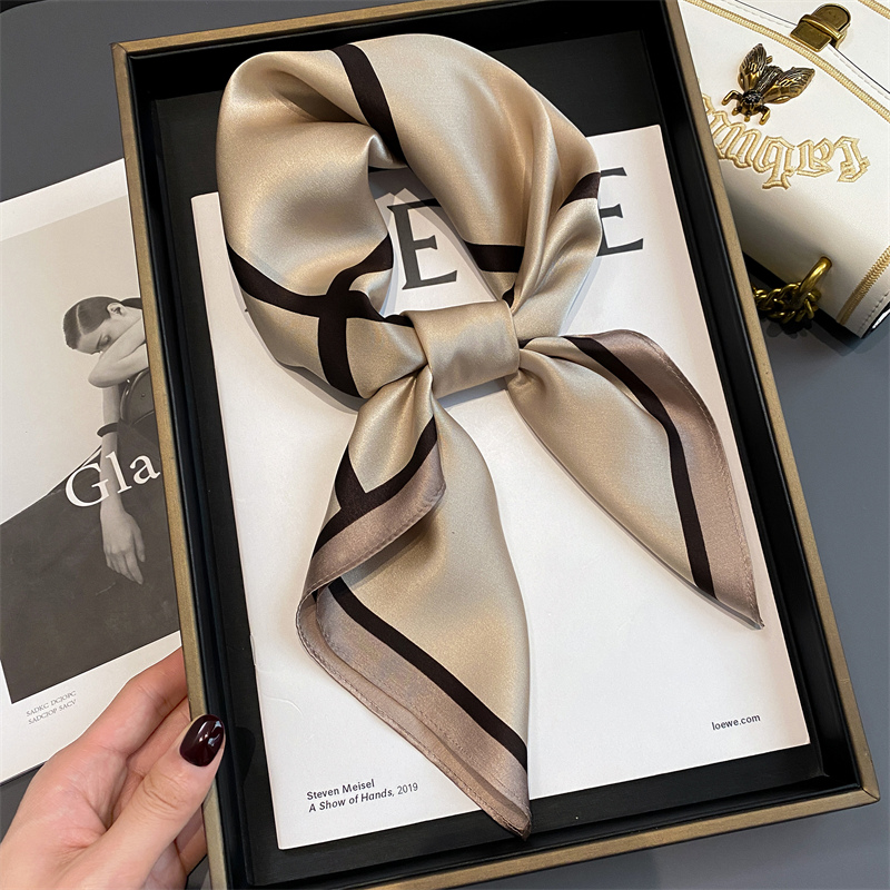 100% Real Silk Scarf New 70CM  - огляд і ціна Scarf Silk Square